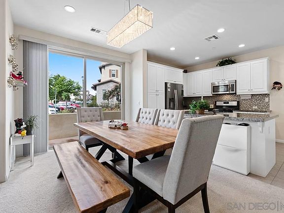 3rd image of 16266 Veridian Cir