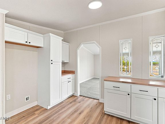 5th image of 17440 W ROXANNE Lane