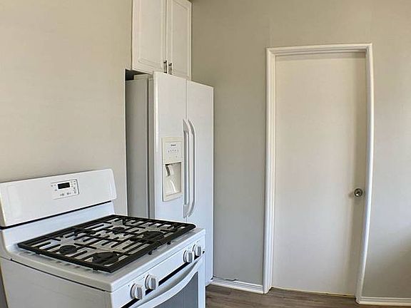 5th image of 148 S Maple Dr APT C