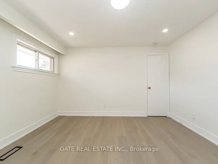 14 Amarillo Dr — Photo 29