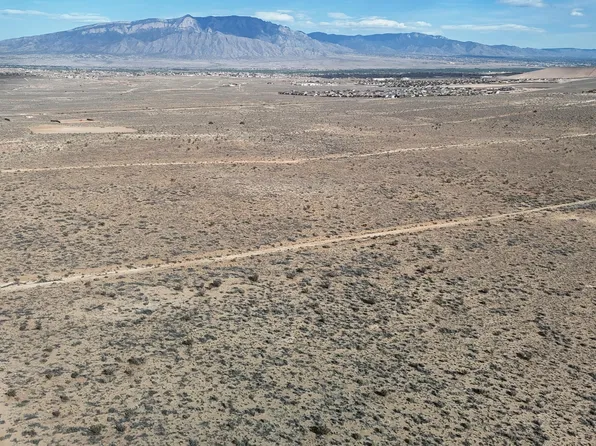 2825-2901 Hatfield St NE, Rio Rancho, NM 87144