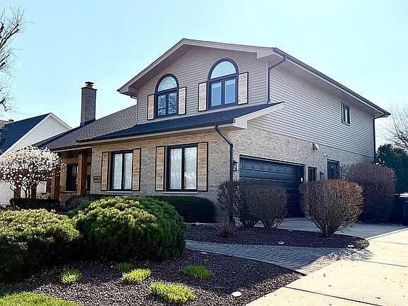 2nd image of 14152 Aldwych Dr