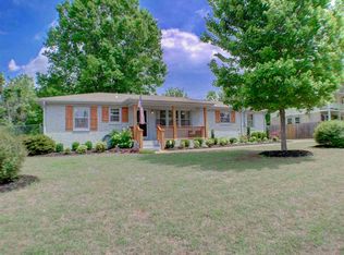 300 McAlpine Dr SE, Huntsville, AL 35803