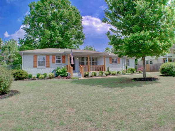 300 McAlpine Dr SE, Huntsville, AL 35803