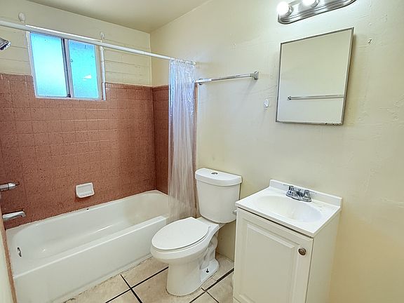 4th image of 240 W Sahuaro St #11314338