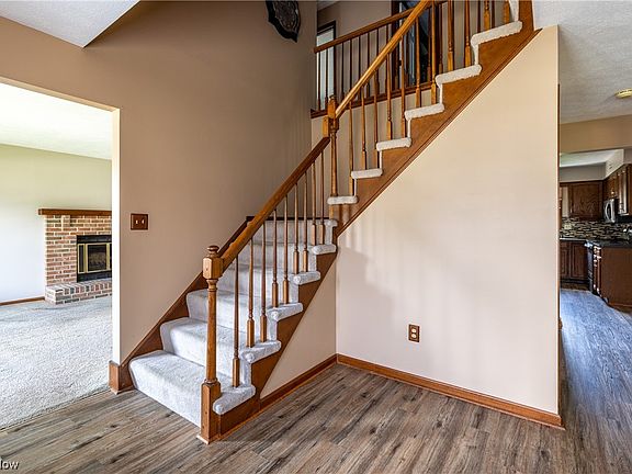 2nd image of 14559 Bennington Dr