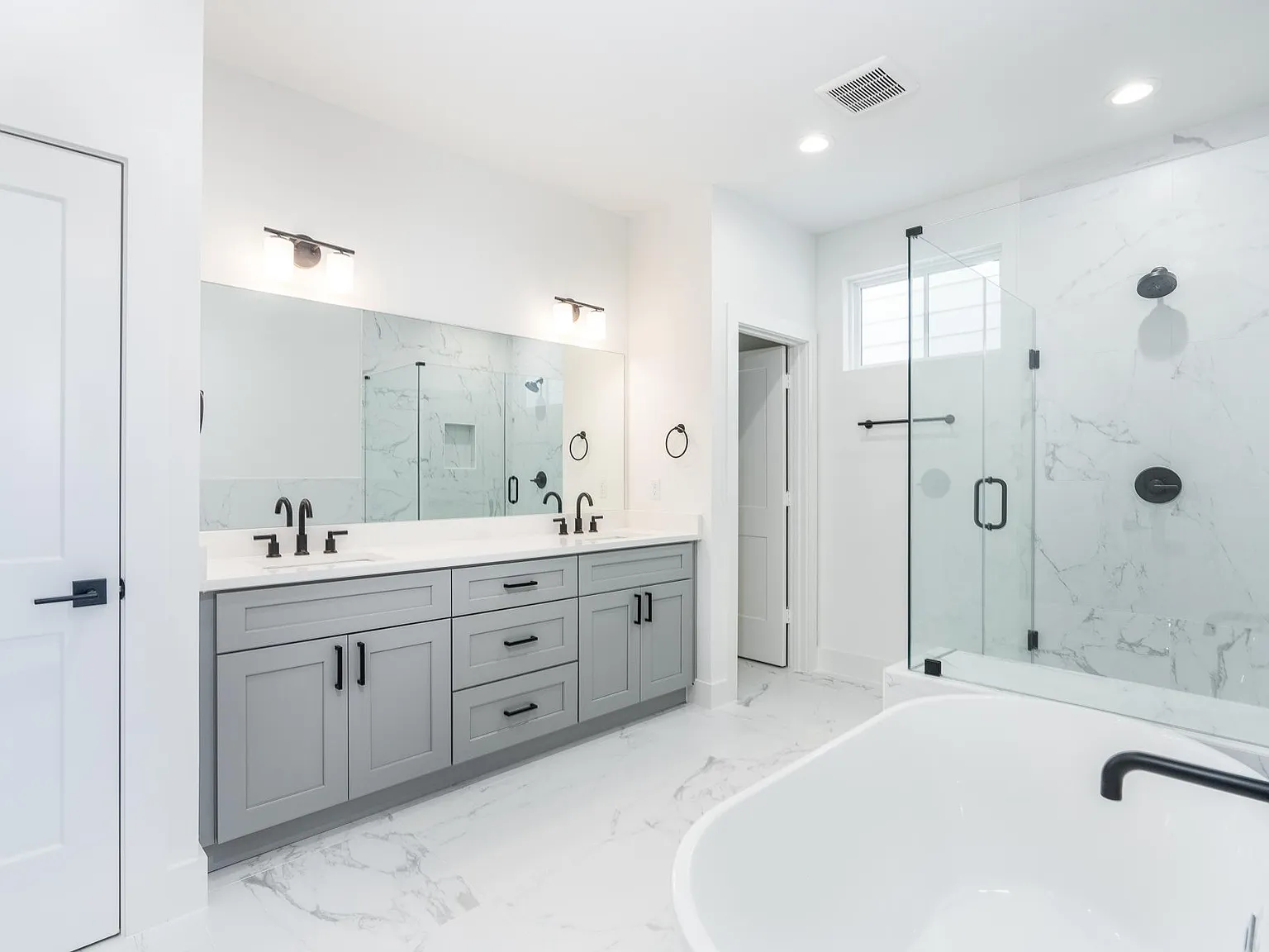 6426 Highland Pine Ln — Photo 1