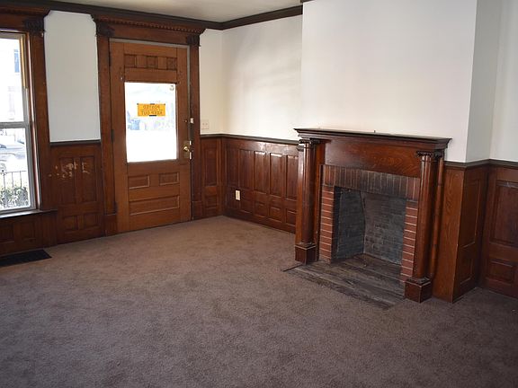 3rd image of 265 Hudson Ave