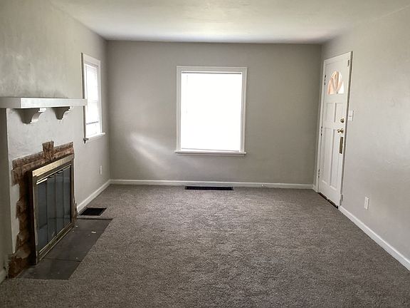4th image of 1337 Canfield Ave
