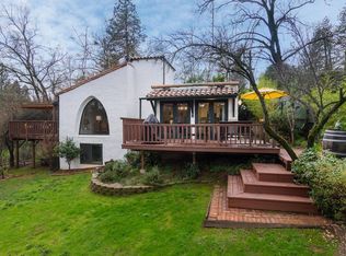 984 Crescent St, Placerville, CA 95667