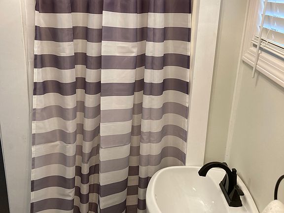 3rd image of 23 Oak St #2