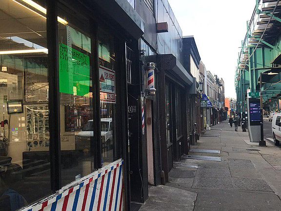 2nd image of 10604 Jamaica Ave