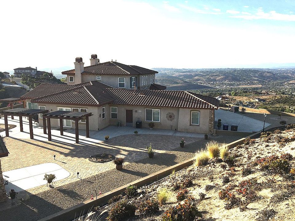 1st image of 30821 Chateau Haut Briant