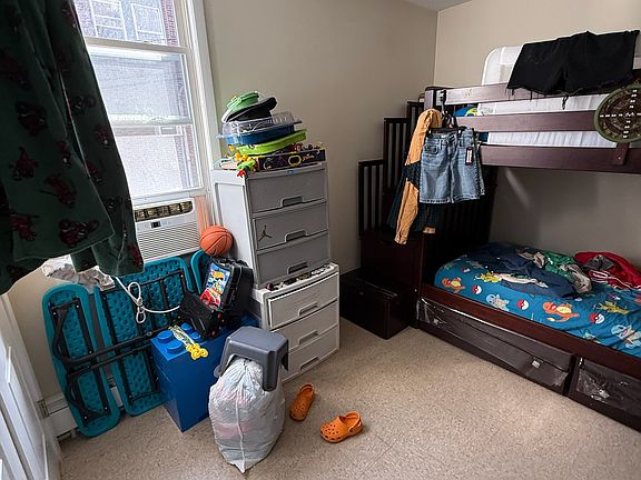 3rd image of 334 Palisade Ave #2