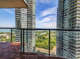15 Legion Rd S #2207, Toronto, ON M8V0A9