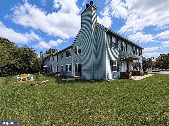 3rd image of 164 Willow Turn