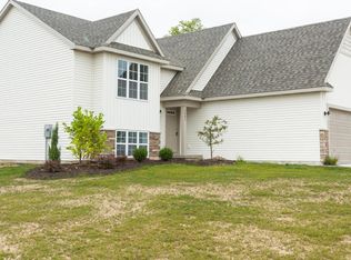 5843 Birdsong Ct NW, Grand Rapids, MI 49508