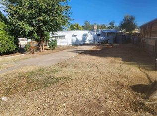 1068 Lura Pl SW, Albuquerque, NM 87105