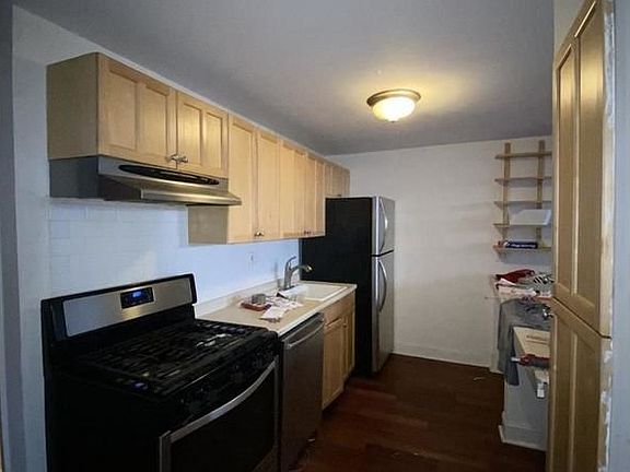 4th image of 532 W 175th St APT 1