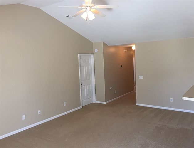 2nd image of 8 Sandy Point Way Port Rent To Own #00