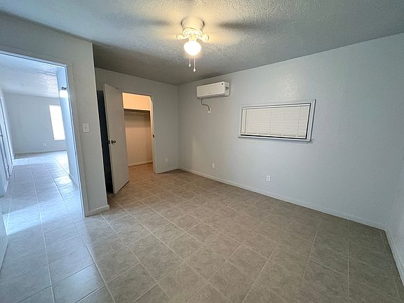 5th image of 523 N 4th St #C