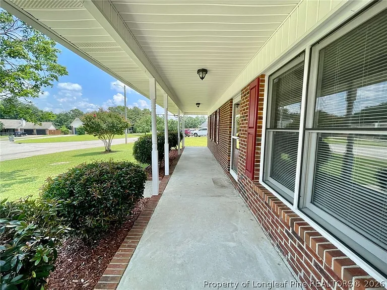 172 Finch Rd — Photo 4