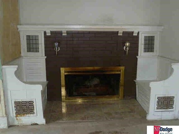 3rd image of 5854 Florence Blvd
