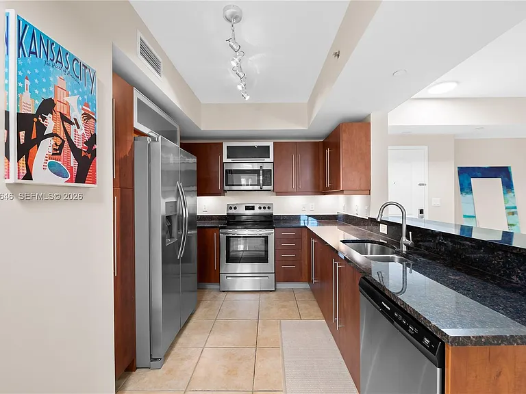 7355 SW 89th St #728N — Photo 5