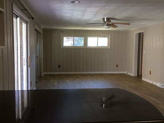 4th image of 4716 Larkspur Ct