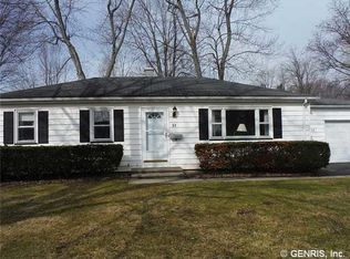 11 Grenell Dr, Rochester, NY 14624