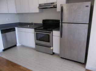 926 Metropolitan Ave, Brooklyn, NY 11211