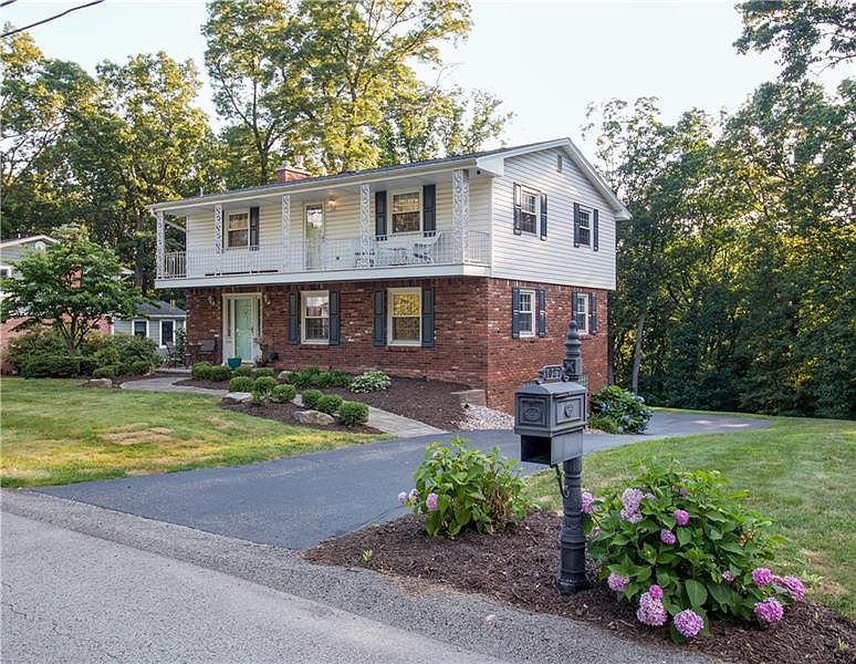 1027 Mountain View Dr, Greensburg, PA 15601 Zillow