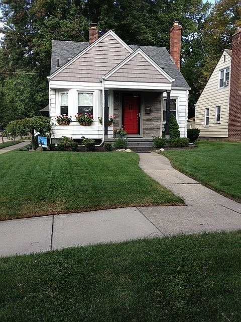 1st image of 134 S Connecticut Ave
