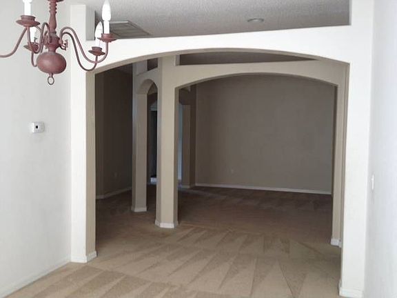 Dining/ Living Room
