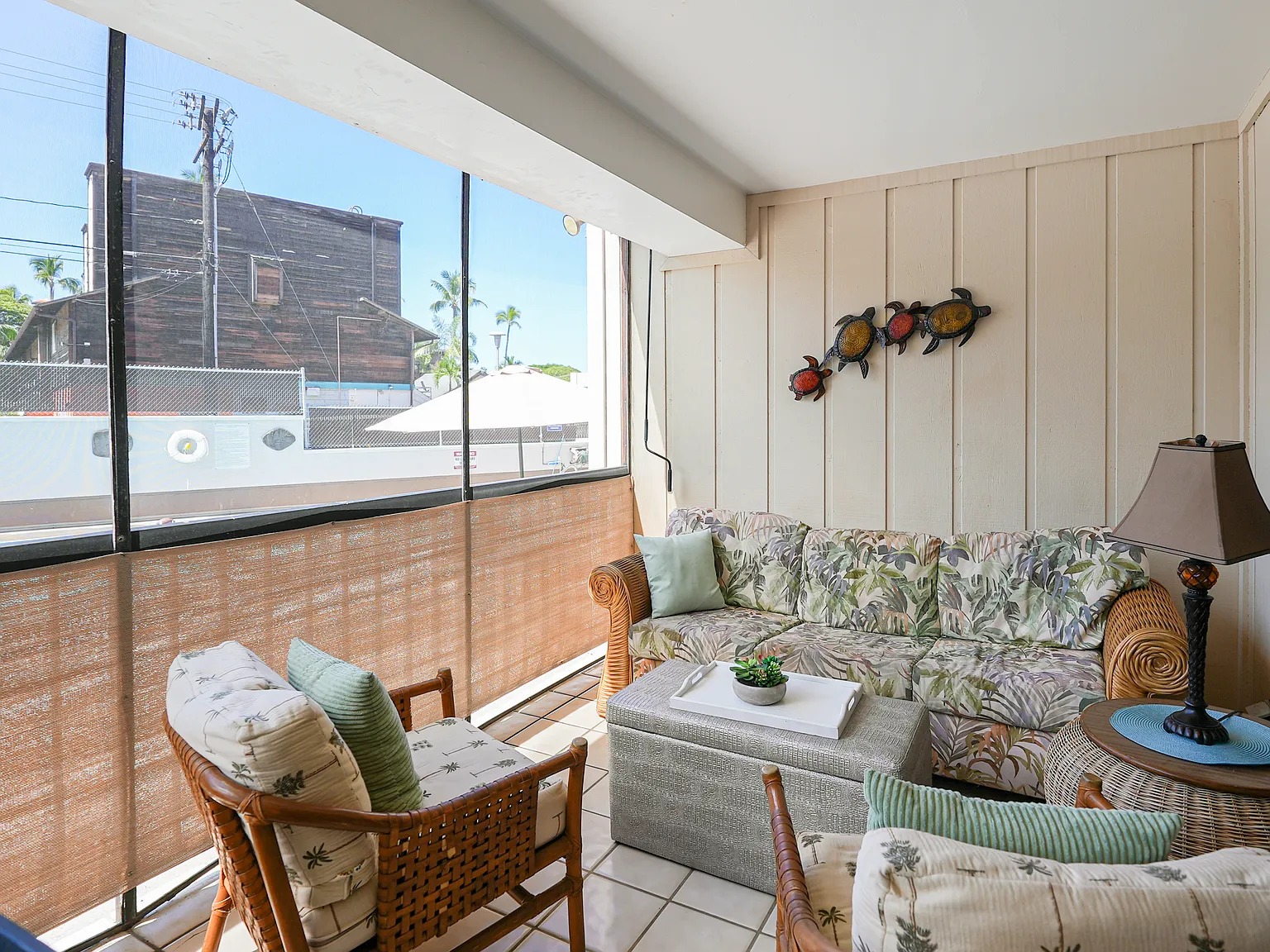 2 bed, 1.5 bath, 858 sqft, $3,750 — Photo 3