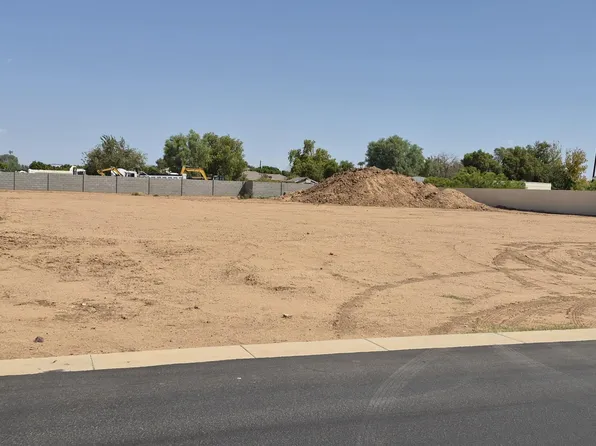 768 E LOMA VISTA Court #1, Gilbert, AZ 85295