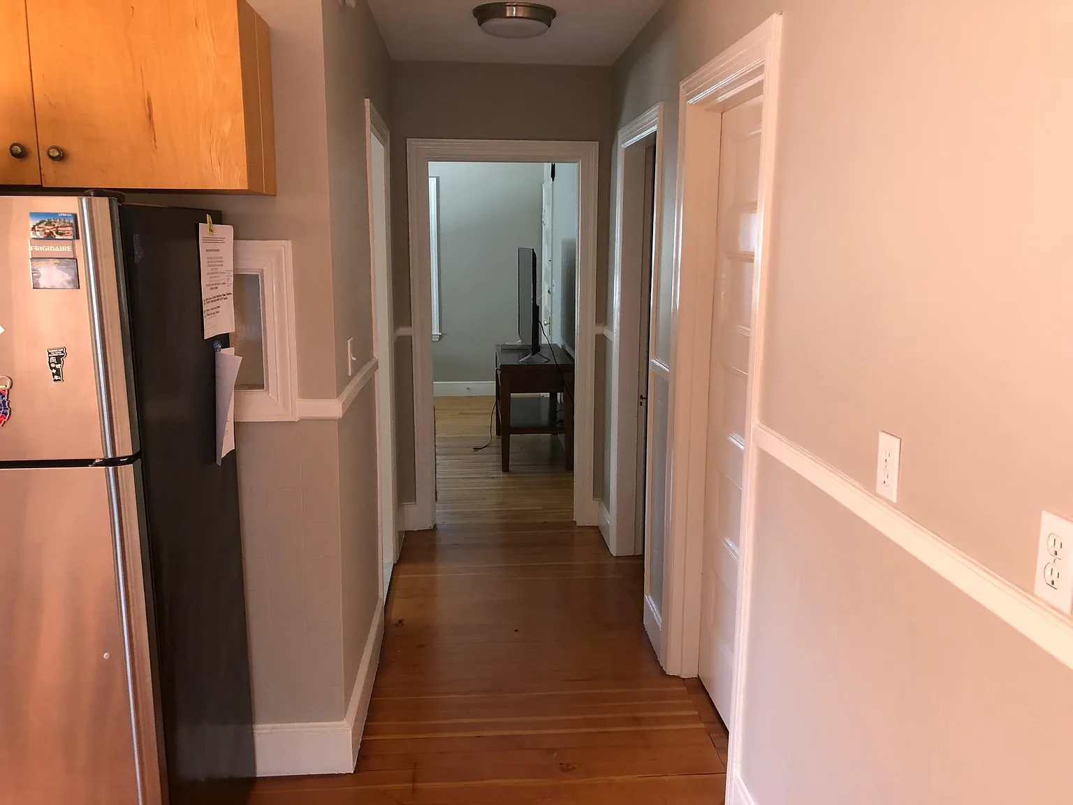 54 Monroe Ave — Photo 2