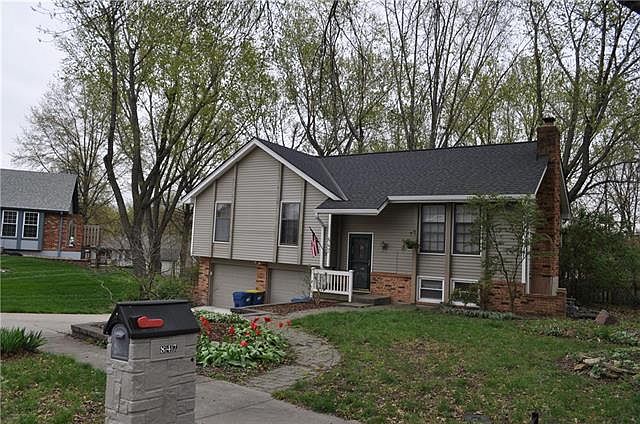 1st image of 847 York Pl