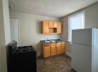 381 Leslie St #4, Newark, NJ 07112