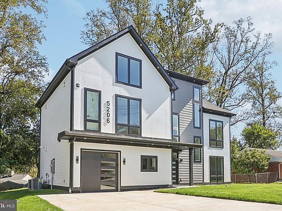 2nd image of 7927 Ashboro Dr