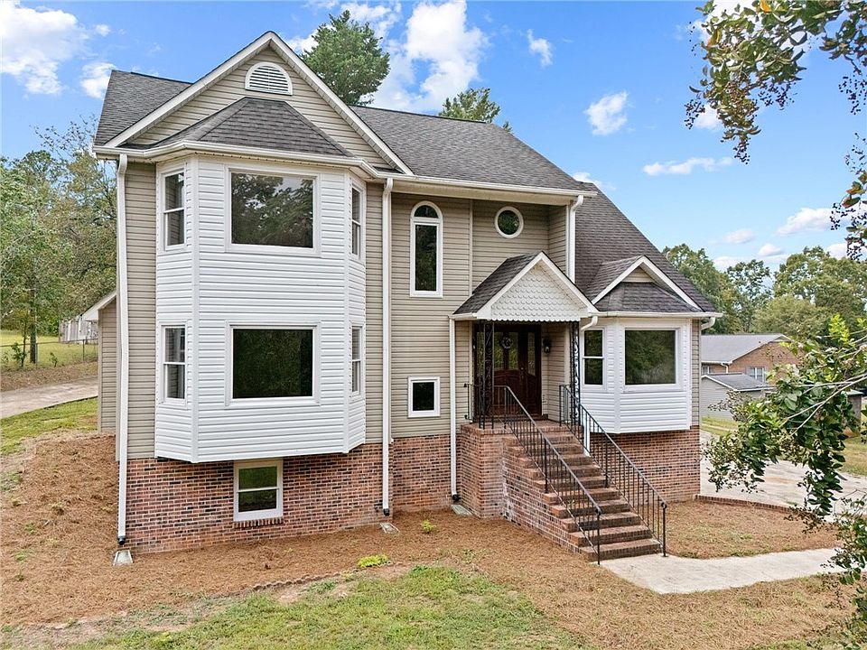 1st image of 1213 Green Fern Dr