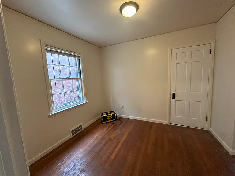 16894 Baylis St #1 — Photo 17