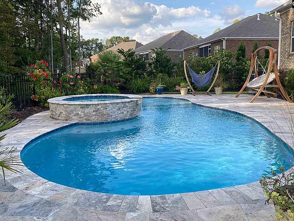5th image of 213 Regatta Forest Dr