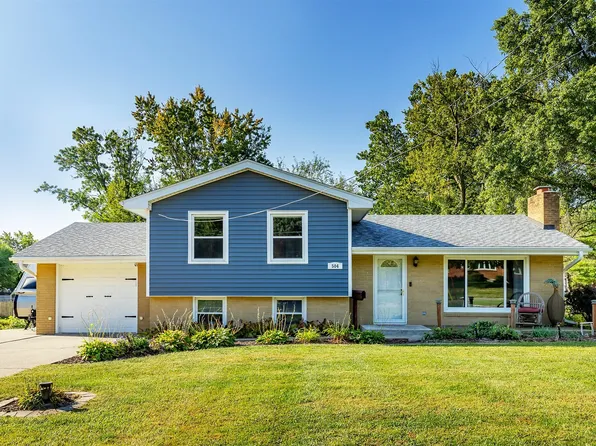 504 4th St SE, Altoona, IA 50009