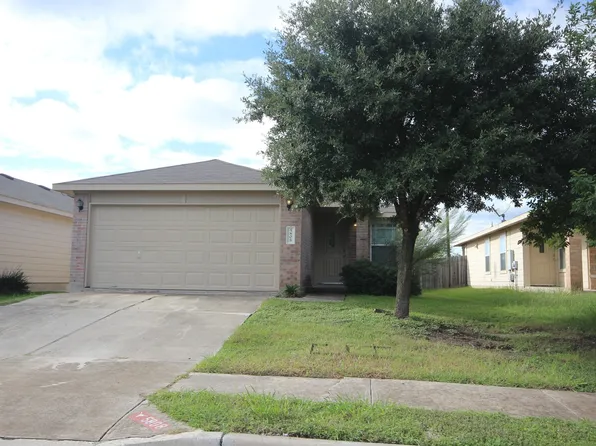 5808 Angel Dr, Del Valle, TX 78617