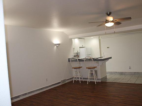 5th image of 243 13th Ave