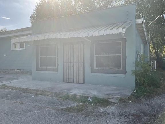 2nd image of 3112 N 16th St #B