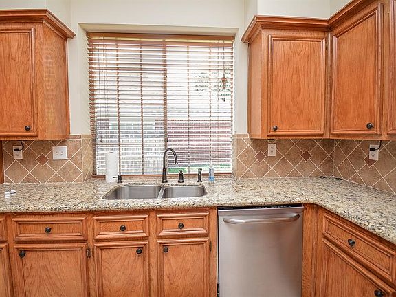 4th image of 2738 Prichard Ct