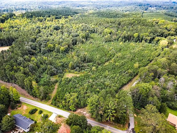 2nd image of Hammett Grove Rd