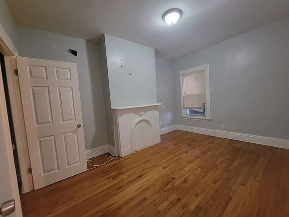 4th image of 329 Forrest St #2E